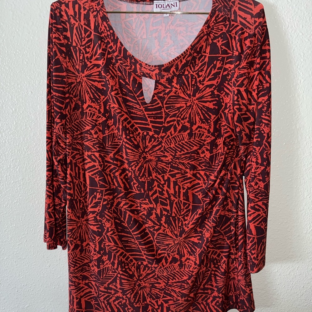 iolani women shirt from Hawaii